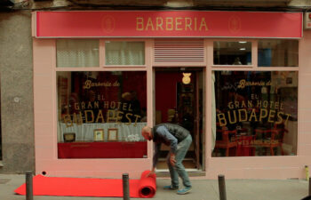 La barbería en Madrid. Making Of - El Gran Hotel Budapest - Contrapunto - WE ARE CP -